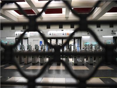 القطارات متوقفة والجامعات مغلقة.. «الإضراب الأكبر» يشل الحركة في فرنسا