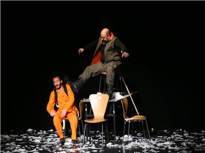 بالصور.. العرض اللبنانى "الديكتاتور" بمهرجان الإسكندرية المسرحي العربي