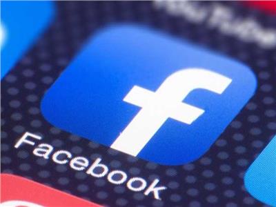 موظف «فيسبوك» يتلقى رشوة لإعادة حساب «محظور»