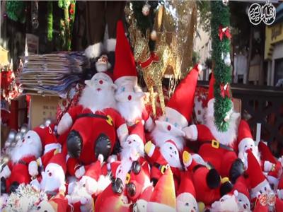  فيديو أخبار اليوم| شجرة الكريسماس وبابا نويل.. أسعار هدايا رأس السنة