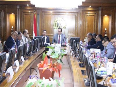 «عبدالغفار» يرأس اجتماع مجلس إدارة الهيئة القومية للاستشعار من البعد
