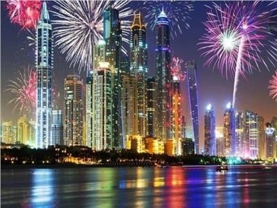 شرطة دبي تشيد بلجنة تنظيم الاحتفالات التي مرت دون تسجيل أي حوادث أو وفيات
