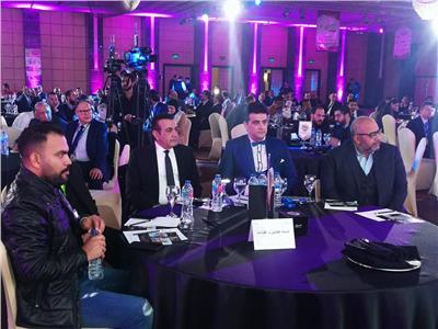 تكريم بيومي فؤاد وخالد عليش بمؤتمر «رابطة تجار السيارات مصر الرابع»