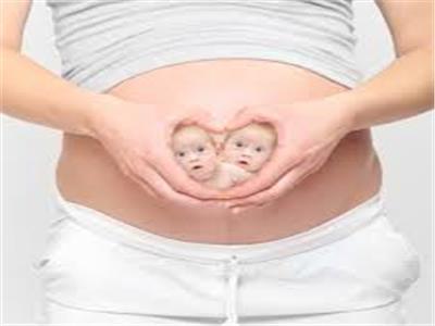 6 علامات تدل على أنكِ حامل في «توأم»