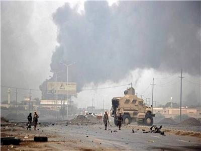 مقتل 9 حوثيين وإصابة 23 آخرين جراء انفجار مخزن أسلحة بميناء الصليف غربي اليمن