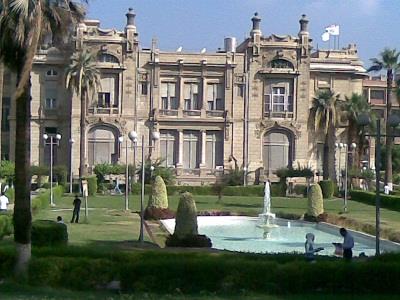 جامعة عين شمس تنفي وقوع إصابات بحريق مسكن طبيبات مستشفى الدمرداش