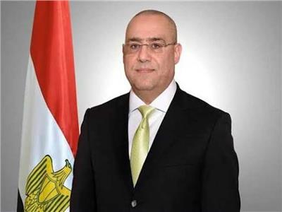 وزير الإسكان يتفقد المناطق المخصصة لعمال المدابغ بمدينة بدر