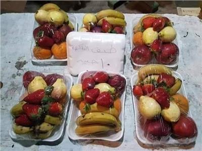 مبادرة في شبرا الخيمة.. طبق الفاكهة بـ10 جنيهات «الفقير من حقه ياكل»
