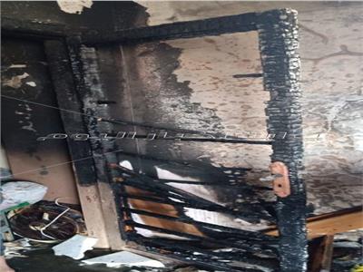 صور| إخماد حريق في شقة مدير مستشفى أبو قير بالإسكندرية