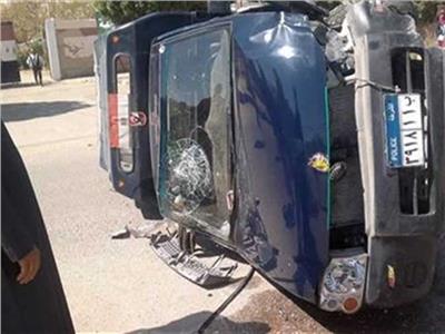 إصابة 4 مجندين فى حادث إنقلاب سيارة شرطة بأسيوط