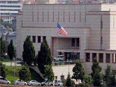 السفارة الأمريكية ببغداد تحذر مواطنيها من السفر إلى العراق