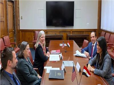 «المشاط» تناقش مع نائبة وزير التجارة الأمريكي تنويع التعاون في القطاعات الاقتصادية