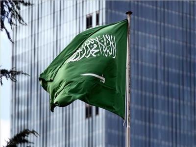 السعودية تعلق العمرة الداخلية مؤقتاً للحد من كورونا