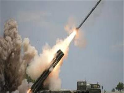 رئيس البرلمان العربي يدين إطلاق الحوثيين صاروخين على مدينتي الرياض وجازان بالسعودية