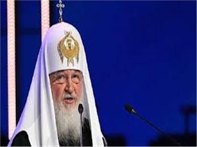 بطريرك روسيا يدعو لعدم التردد على الكنائس بسبب "كورونا"