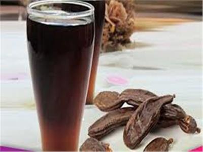 سفرة رمضان| فيديو.. طريقة عمل مشروب «الخروب» بسكر مكرمل