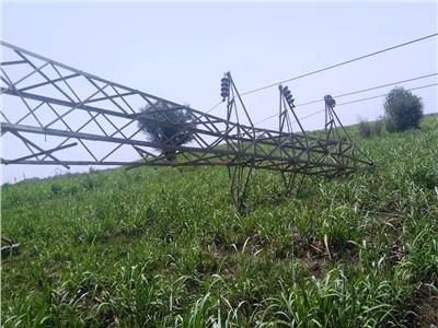 محافظ أسوان: إعادة الكهرباء لبعض المناطق بعد سقوط أبراج الضغط العـالي 