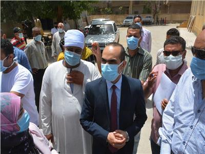 صور| نائب محافظ سوهاج يتفقد مستشفى حميات جرجا