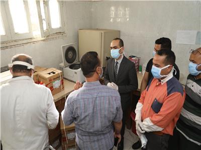 نائب محافظ سوهاج يتفقد مستشفى أخميم المركزي لمتابعة إجراءات مواجهة "كورونا"