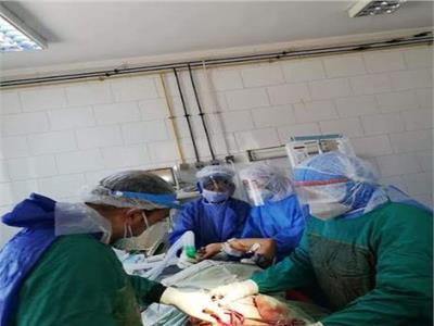عملية ولادة ناجحة لحالة اشتباه إصابة بكورونا في مستشفى ميت غمر