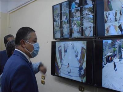 رئيس جامعة بنها يفتتح وحدة منظومة كاميرات المراقبة