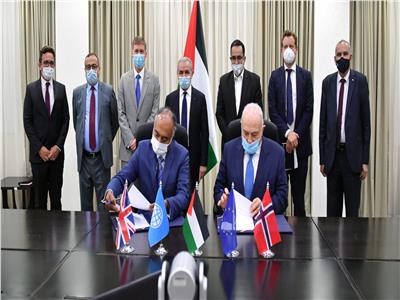 فلسطين: توقيع اتفاقيتين في قطاعي الطاقة وتكنولوجيا المعلومات بقيمة 73 مليون دولار
