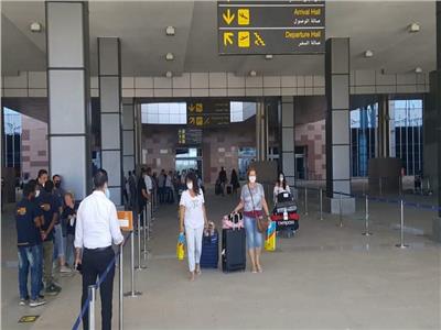 مطار الغردقة يستقبل 151 سائحا قادمين على متن طائرة سويسرية