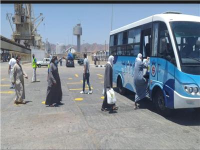 صور| وصول 1036 مصريا لمينائي سفاجا ونويبع عائدين من السعودية والأردن 