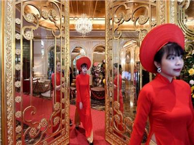 تكلفة بنائه ٢٠٠ مليون دولار.. أول فندق مطلي بالذهب في فيتنام| صور