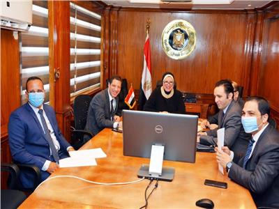 وزيرة التجارة تستعرض مع سفير ألمانيا بالقاهرة مستقبل التعاون الاقتصادي بين البلدين