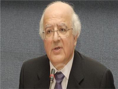 فيديو| أول تعليق من مستشار الرئيس اللبناني على أسباب استقالة وزير الخارجية