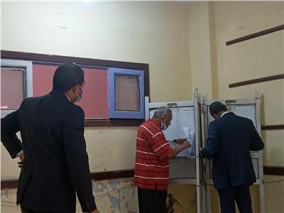 صور| مع نهاية اليوم الأول.. ضعف الإقبال في انتخابات «الشيوخ» بالساحل