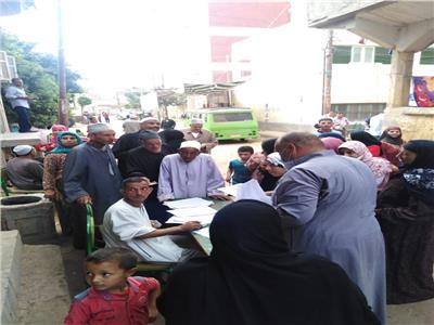 تزايد إقبال الناخبين على اللجان بكفر الشيخ