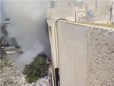 صور| السيطرة على حريق بشقة سكنية في الإسكندرية 