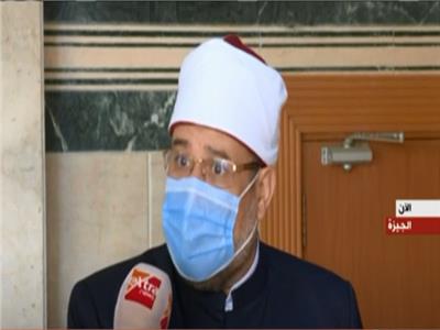 فيديو| وزير الأوقاف يدعو بعدم التزاحم في المساجد بعد عودة صلاة الجمعة