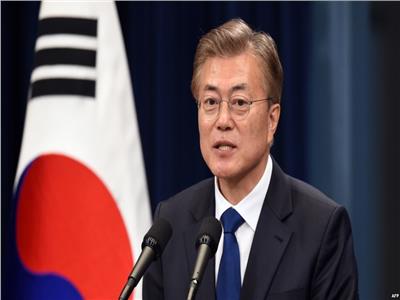 رئيس كوريا الجنوبية يطالب شعبه لمساعدة الحكومة في مواجهة كورونا لتجنب زيادة قيود التباعد الاجتماعي