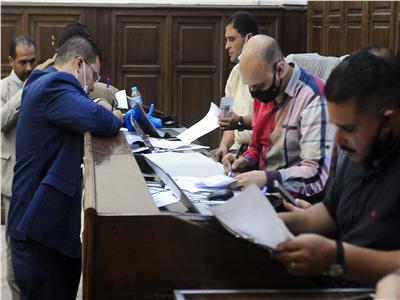 106 أشخاص في اليوم الأول للترشح لانتخابات البرلمان بالإسكندرية