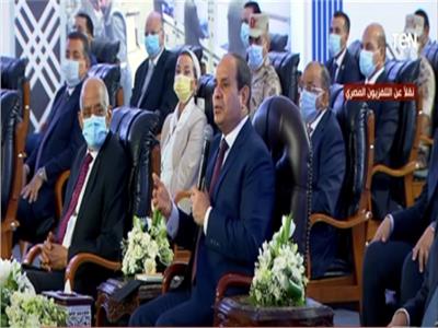 فيديو| الرئيس السيسي: «براهن على وعي الناس.. ومحدش هيقدر يدخل بيننا»