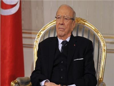إزالة النصب التذكاري للرئيس التونسي الراحل السبسي