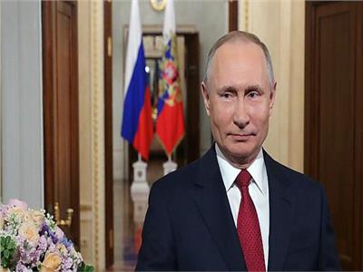 الرئيس الروسي: مكافحة كورونا مستمرة ولا يجوز التهاون وفقدان اليقظة