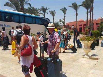 السبت.. فرنسا تستأنف رحلاتها لمطاري مرسى علم والغردقة بعد توقف 7 شهور