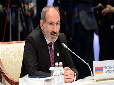 رئيس وزراء أرمينيا يعلن التوقيع على اتفاق لإنهاء الحرب في قرة باغ