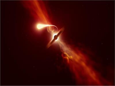 شاهد.. فيديو مذهل لثقب أسود يلتهم نجمًا