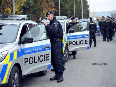 الشرطة التشيكية تعتقل 16 شخصا في تظاهرات ضد قيود كورونا