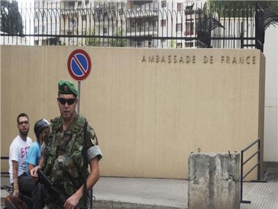 تسجيل اصابات كورونا بين موظفي السفارة الفرنسية في بيروت