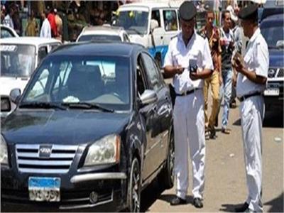 «ردار المرور» يلتقط 122 مخالفة سير بدون ترخيص خلال يوم