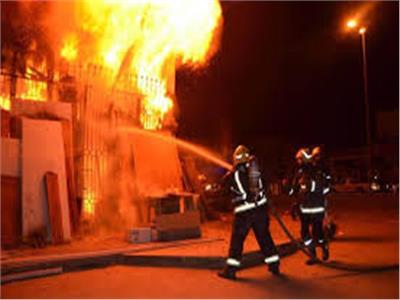 «أمن القاهرة» ينجح في إخماد حريق أعلي عقار بـ«العتبة»
