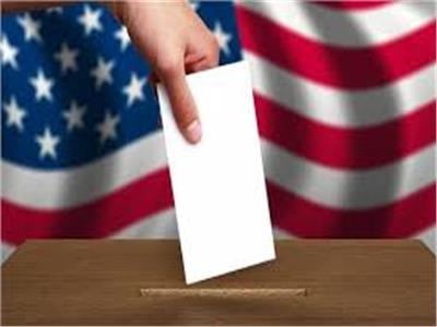 مواطنة أمريكية تدلي بصوتها في الانتخابات الرئاسية من الفضاء