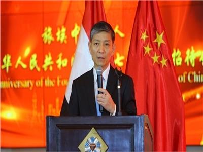 سفير الصين ينتقد الاتهامات الأمريكية لبلاده حول أمن المعلومات 