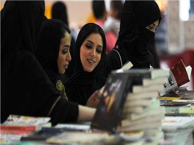 السعودية تعين 100 امرأة في وظيفة " كاتب عدل"
